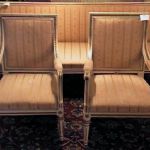 84 4022 CHAIRS